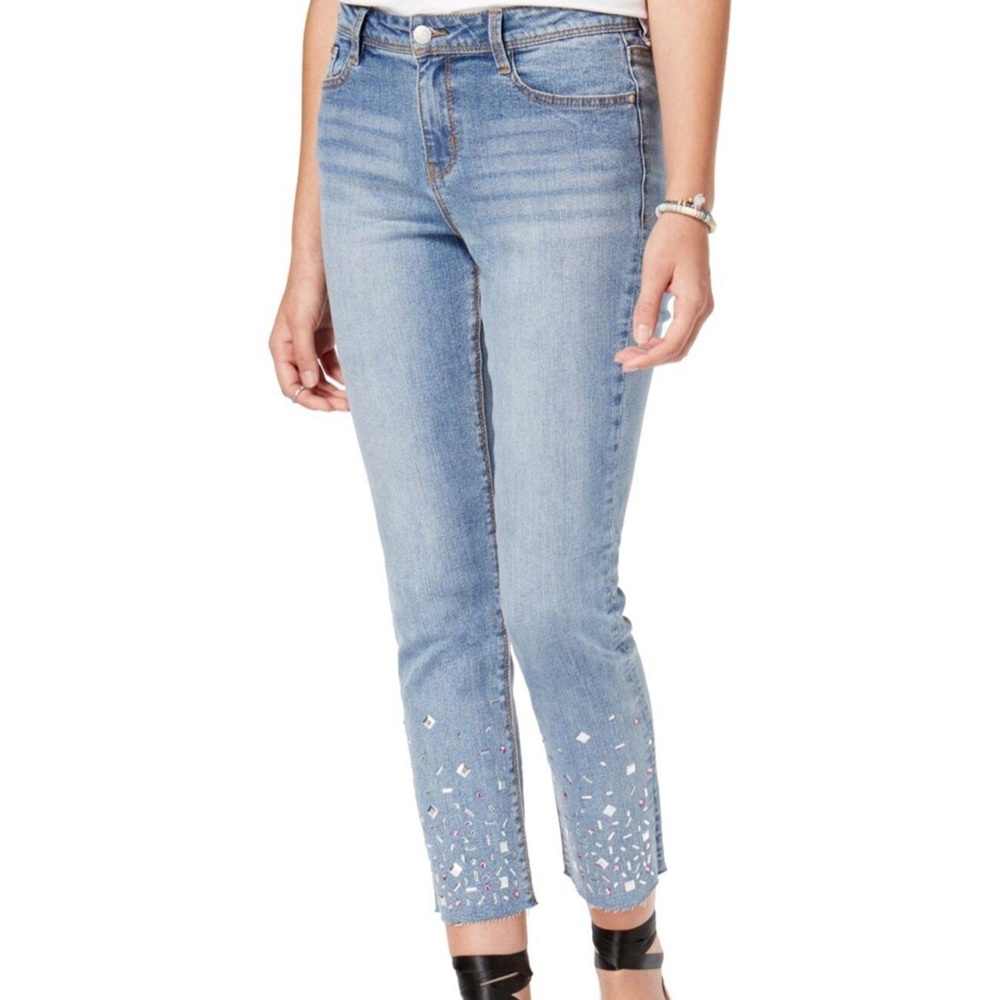 Black Daisy Women’s Kate Straight Leg Jeans